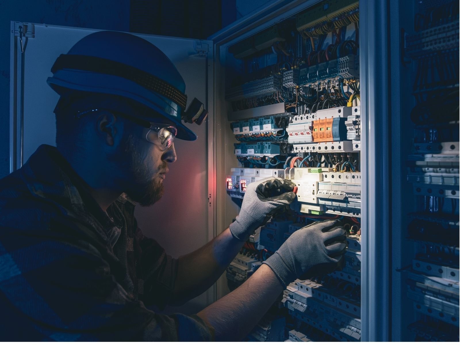 Electrical Repairs & Fixtures